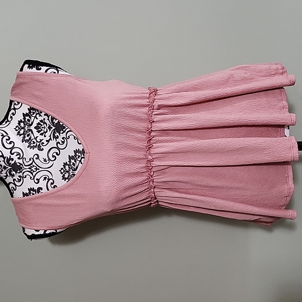 Derek Heart pink empire waist sleeveless top